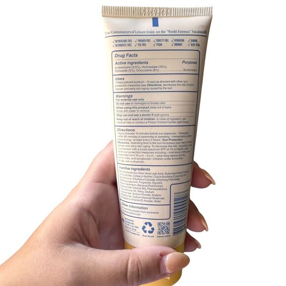 VACATION Classic Lotion SPF 30 NEW - Picture 3 of 3